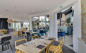 Brit Hotel Au Pays De Vitré